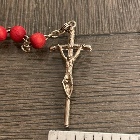 Perfume Scent Rosary Necklace - Red Wooden beaded Rosary - Picture 9 of 14